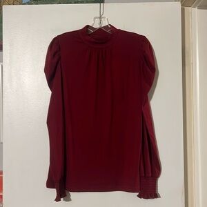 Luyaa wine color mock turtle puffe shoulder elastic wrist top